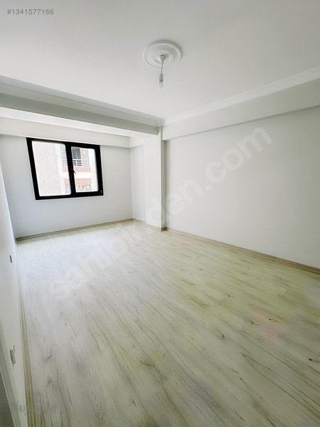 Kemalpaşa · Sıfır Geniş 2+1 Arakat — fotoğraf 4